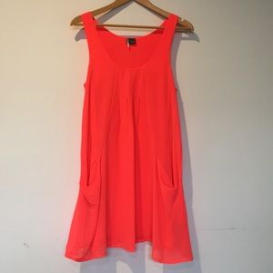 Little orange dress